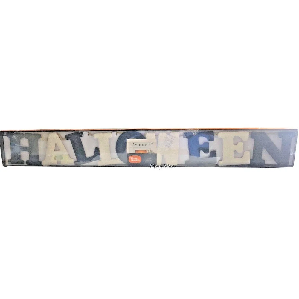 Toil & Trouble Halloween Banner 6' Long Knitted Garland New Black White Spooky